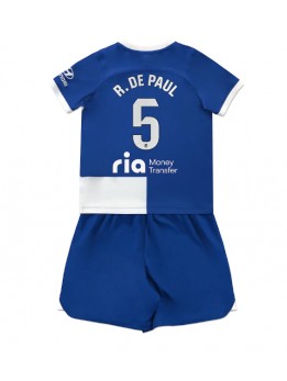 Otroški Nogometna dresi replika Atletico Madrid Rodrigo De Paul #5 Gostujoči 2023-24 Kratek rokav (+ hlače)